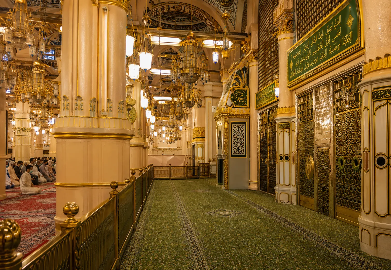 Amalan Sunnah di Masjid Nabawi yang Sering Terlewatkan