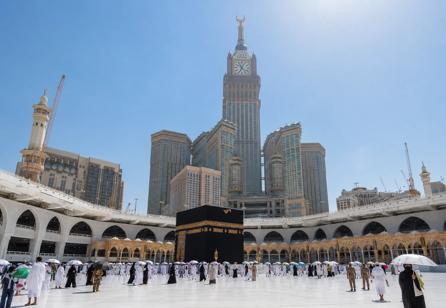 Umroh di Musim Panas: Persiapan Khusus Menghadapi Suhu Ekstrem